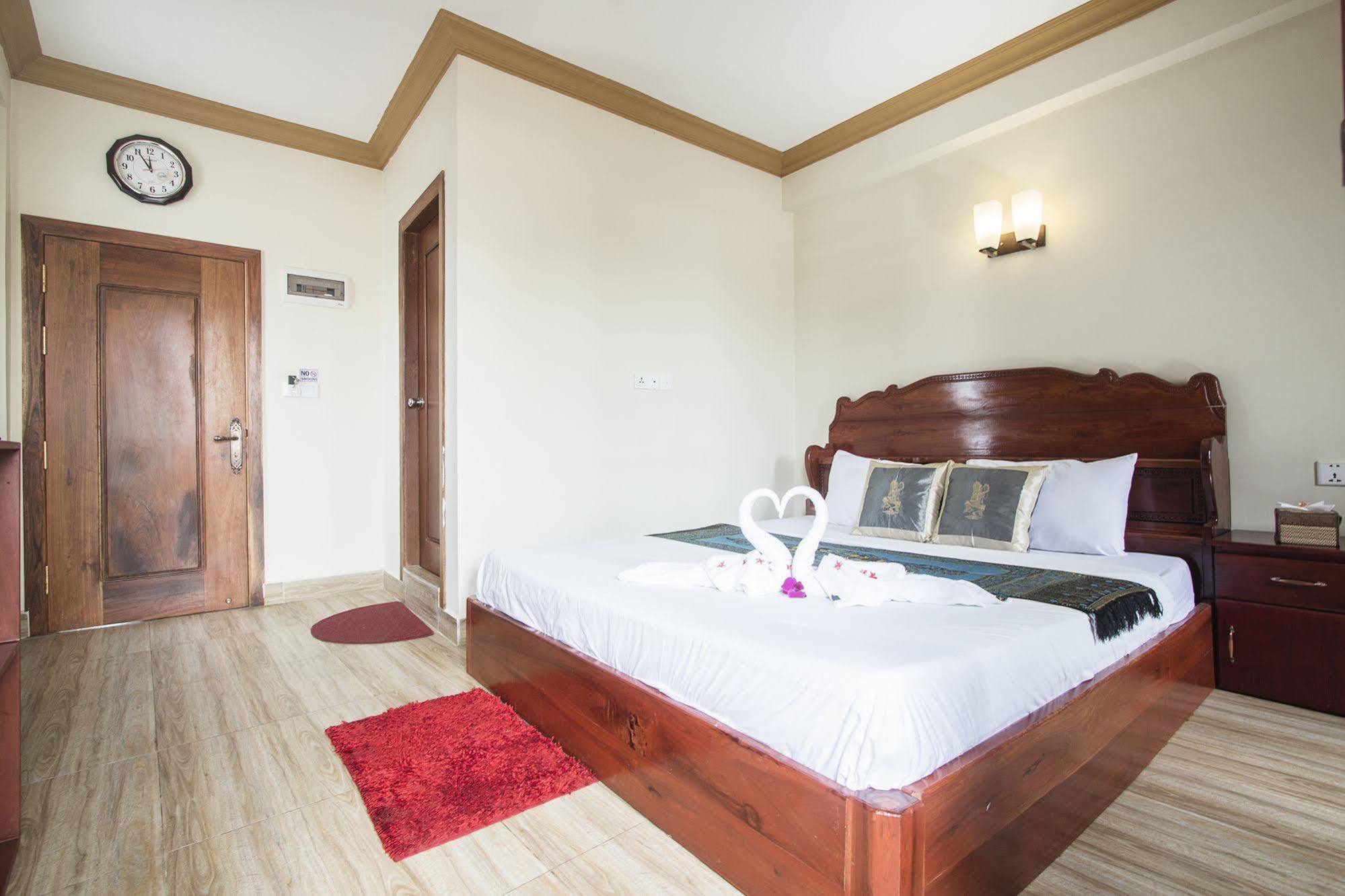 Dynsey Boutique 3* Phnom Penh